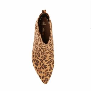 Cheetah animal print bootie